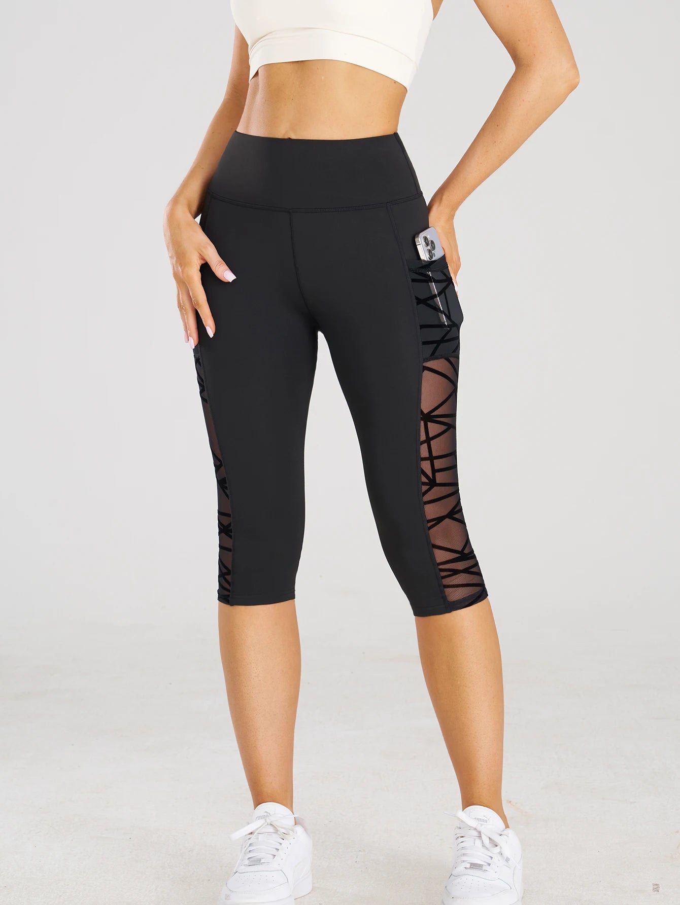 Cross-Mesh Pocket Yoga Crops